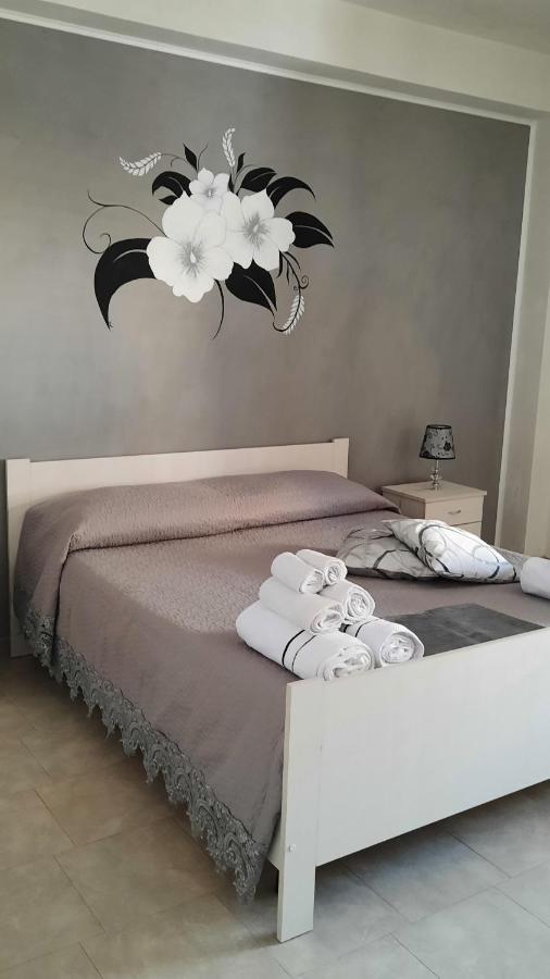 Casa Vacanze Il Glicine 1 Appartement Pachino Buitenkant foto